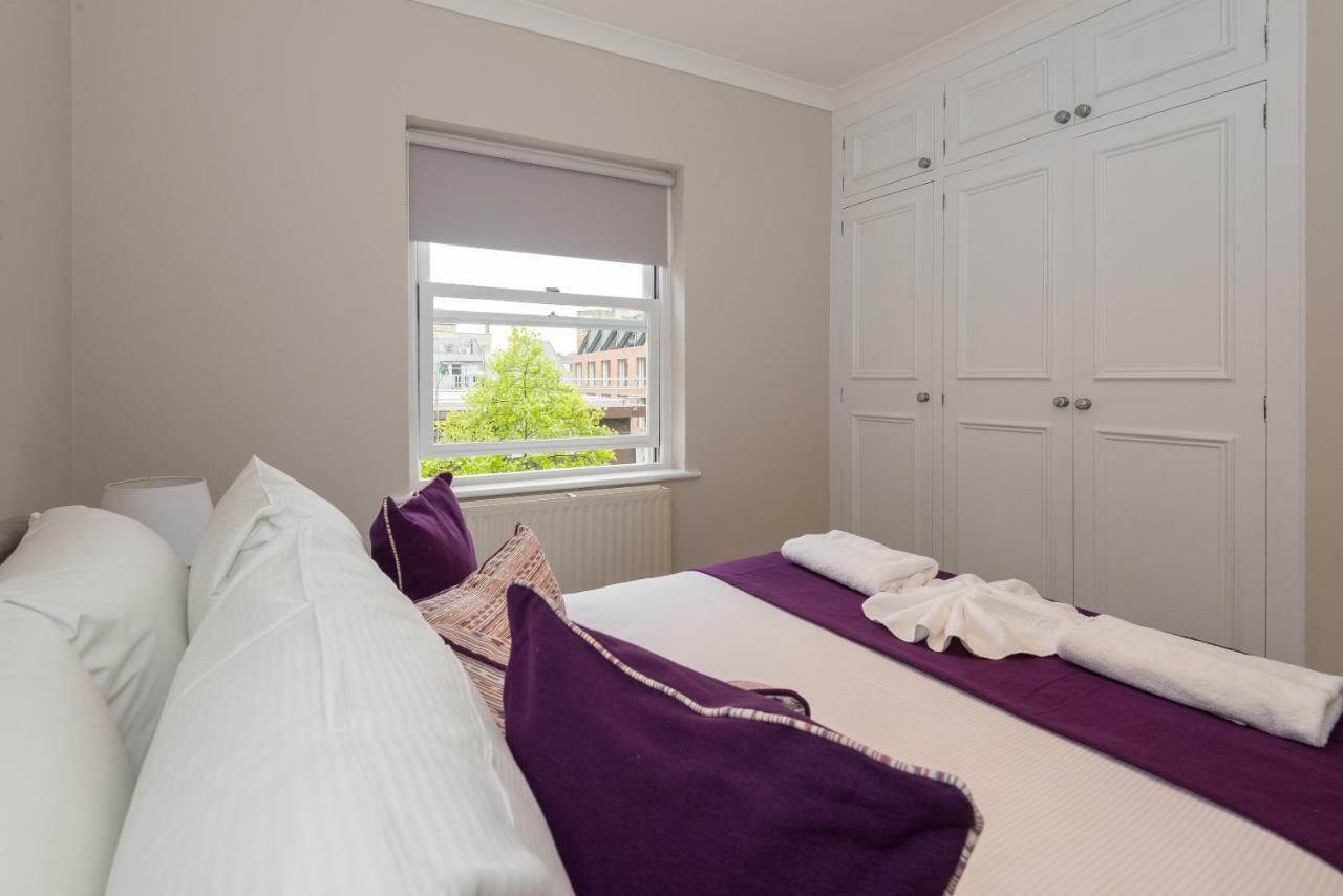 One Bedroom High Street Kensington Apartment ロンドン エクステリア 写真